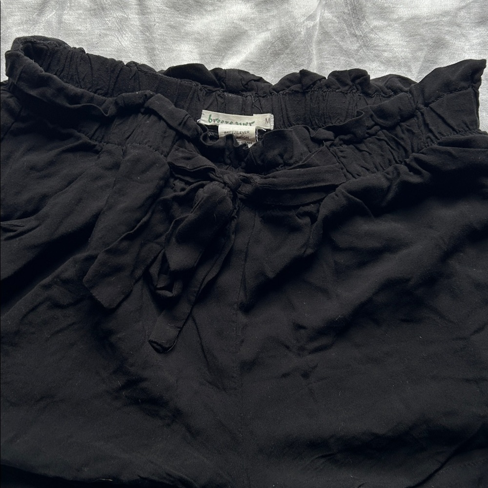 Black Ruffled Shorts - Picture 2 of 4